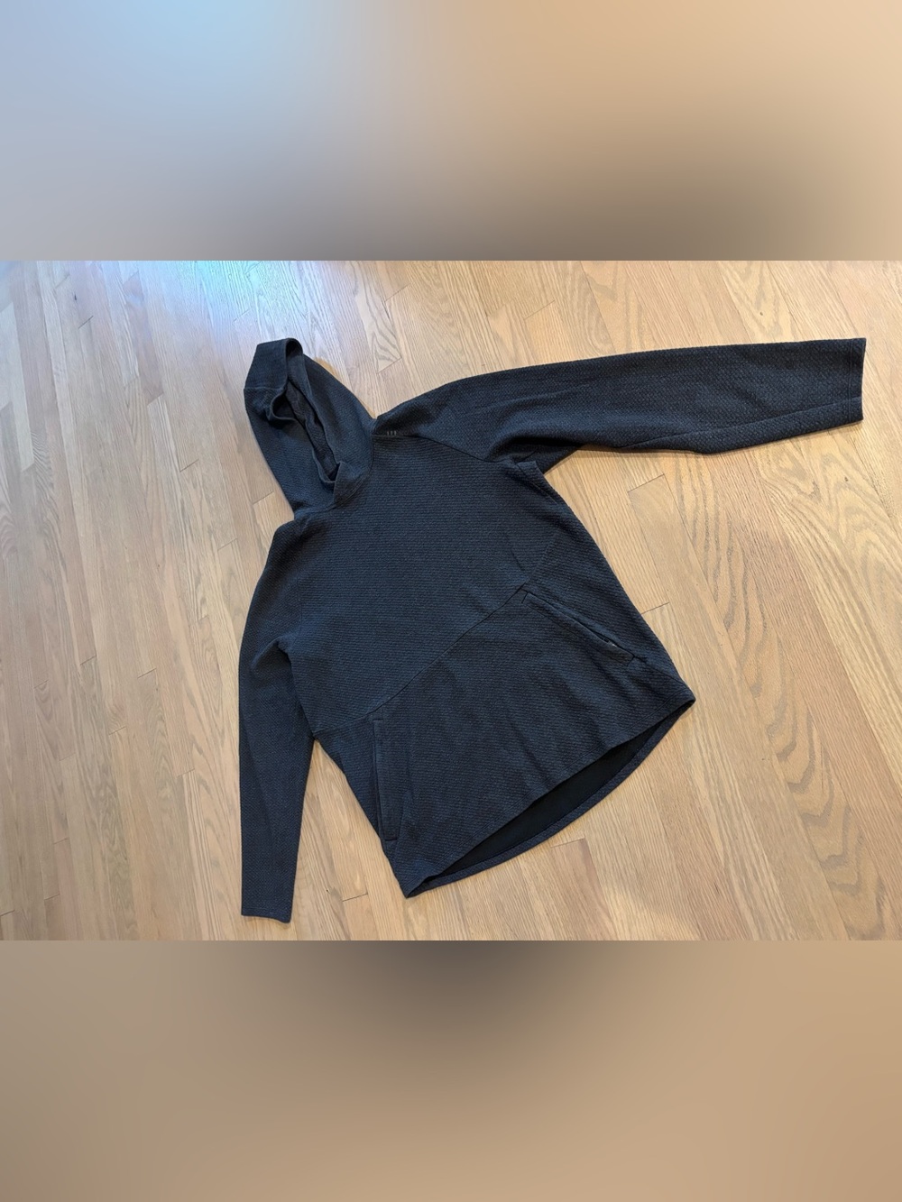Lululemon Men's Charcoal Grey Hooded Sweater Comfortable Cozy Pullover XL